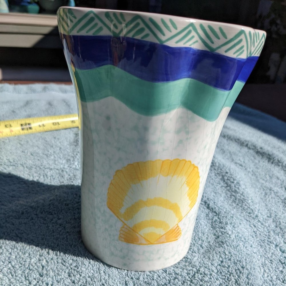 Vintage Shell Vase - Ernest Hemingway Collection